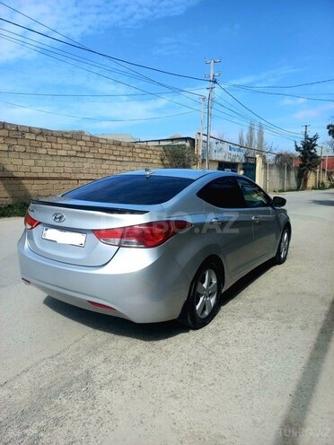 Hyundai Elantra 2013, 201,541 km - 1.8 l - Bakı