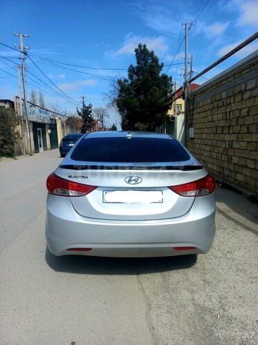 Hyundai Elantra 2013, 201,541 km - 1.8 l - Bakı