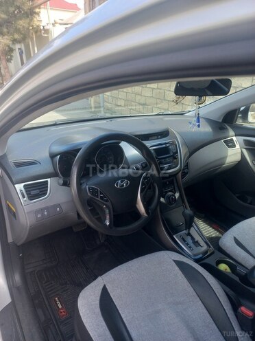 Hyundai Elantra 2013, 201,541 km - 1.8 l - Bakı