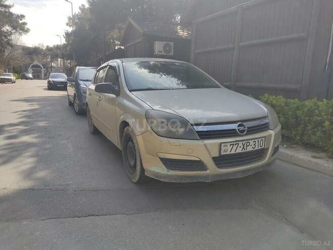 Opel Astra 2004, 330,000 km - 1.4 l - Bakı