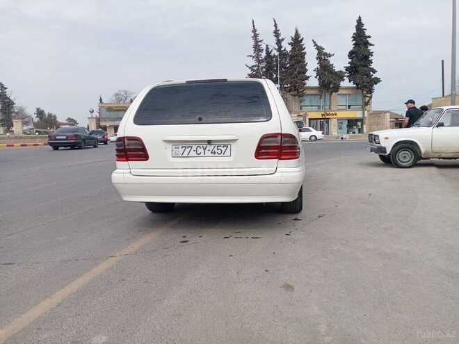 Mercedes E 220 d 2002, 570,000 km - 2.2 l - Salyan