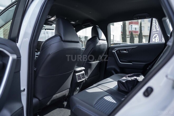 Toyota RAV4 2024, 0 km - 2.5 l - Bakı