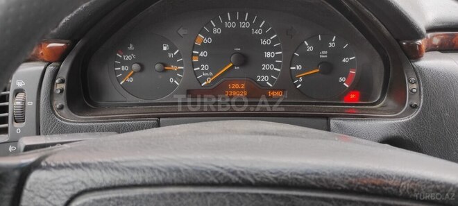 Mercedes E 290 1997, 340,000 km - 2.9 l - Bakı
