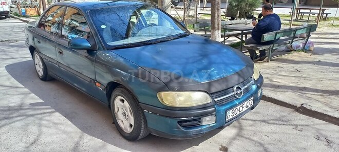 Opel Omega 1995, 250,000 km - 2.0 l - Sumqayıt