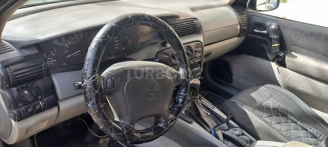 Opel Omega 1995, 250,000 km - 2.0 l - Sumqayıt