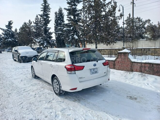 Toyota Corolla Fielder 2019, 100,000 km - 1.5 л - Bakı