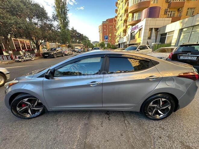 Hyundai Elantra 2015, 51,000 km - 1.8 л - Bakı