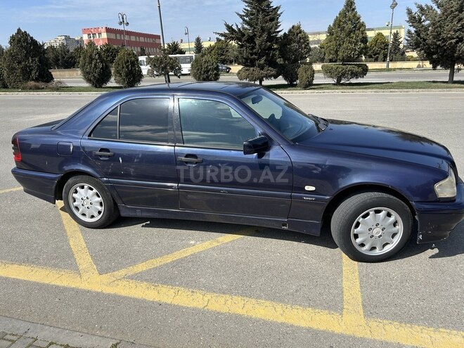 Mercedes C 220 d 1999, 268,000 km - 2.2 l - Bakı