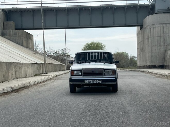 LADA (VAZ) 2107 2006, 95,000 km - 1.6 л - Şirvan