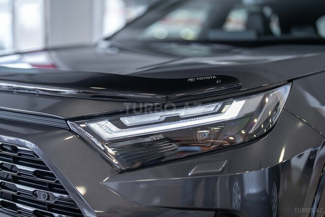 Toyota RAV4-5