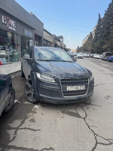 Audi Q7 2006, 124,000 km - 4.2 l - Bakı