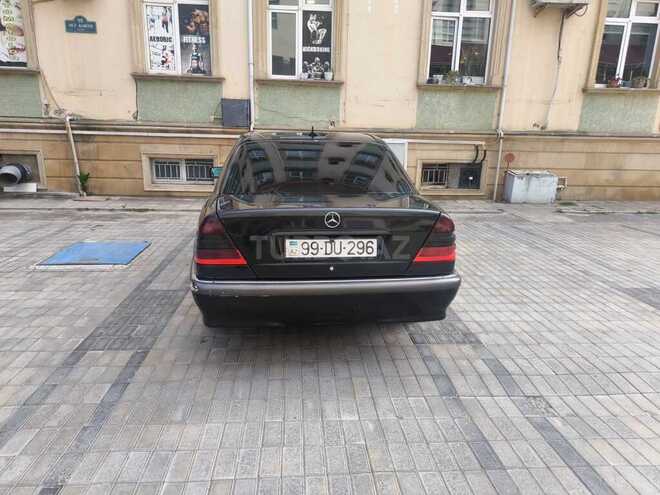 Mercedes C 220 d 1999, 250,000 km - 2.2 l - Bakı