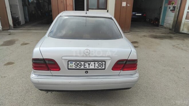 Mercedes E 290 1997, 340,000 km - 2.9 l - Bakı