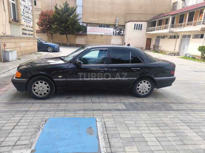 Mercedes C 220 d 1999, 250,000 km - 2.2 l - Bakı
