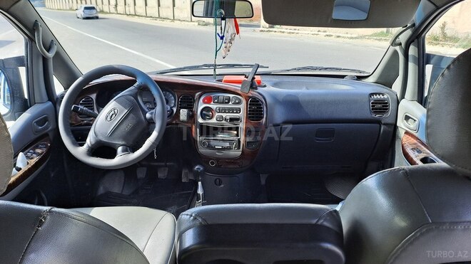 Hyundai H-1 2004, 336,578 km - 2.5 l - Bakı