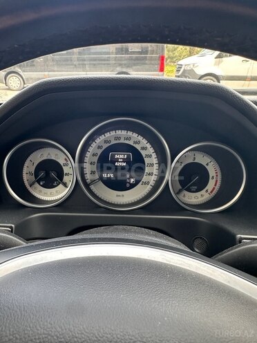 Mercedes E 220 d 2015, 83,000 km - 2.2 l - Bakı