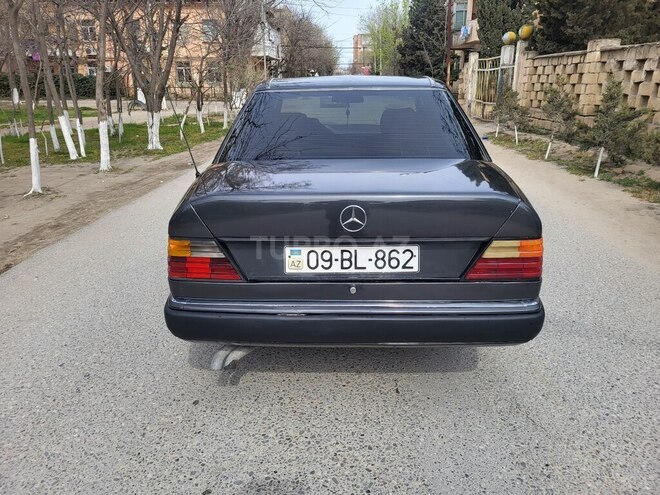 Mercedes E 300 d 1990, 425,856 km - 3.0 л - Sumqayıt