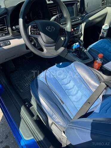 Hyundai Elantra 2017, 80,000 km - 2.0 l - Bakı