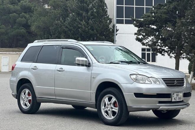 Mitsubishi Airtrek 2003, 339,000 km - 2.0 л - Bakı