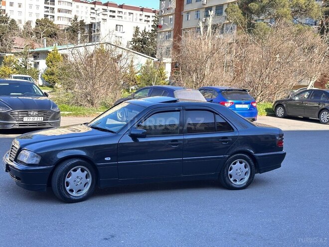 Mercedes C 200 1999, 385,000 km - 2.0 l - Bakı