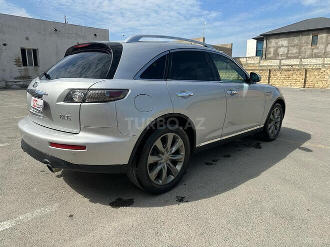 Infiniti FX35-8