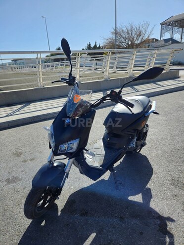 Yadea  2023, 6,600 km - 0.1 l - Bakı