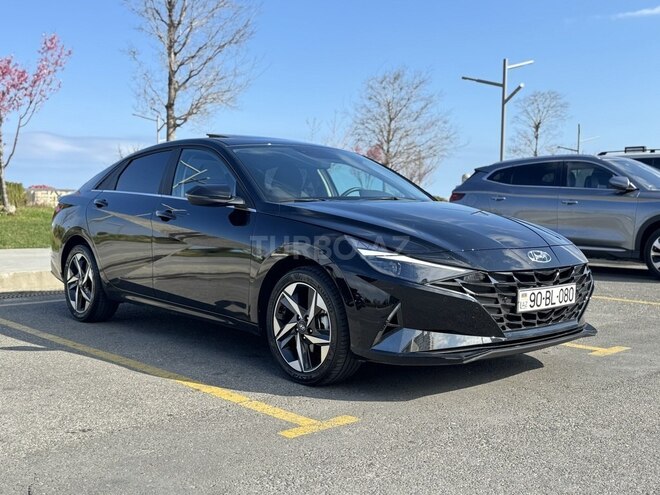Hyundai Elantra 2023, 15,300 km - 2.0 l - Bakı