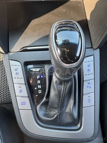 Hyundai Avante 2016, 185,000 km - 1.6 л - Bakı