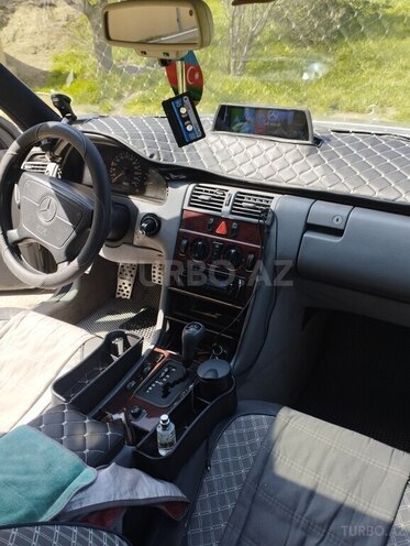 Mercedes E 230 1996, 441,000 km - 2.3 l - Bakı