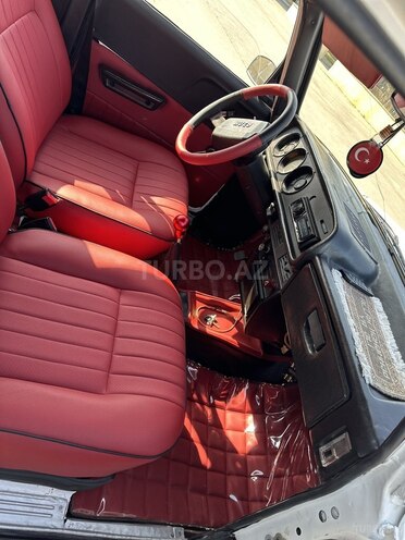 Moskvich  1983, 60,000 km - 1.4 l - Bakı