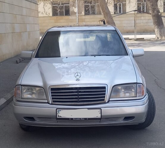 Mercedes C 220 1995, 245,000 km - 2.2 l - Bakı