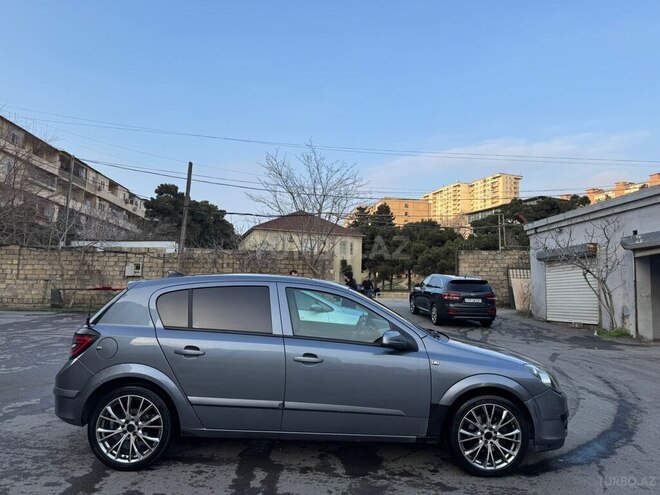 Opel Astra 2004, 325,000 km - 1.4 л - Bakı