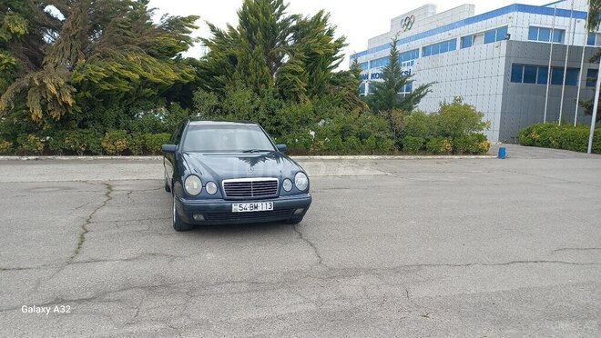Mercedes E 250 1996, 852,802 km - 2.5 l - Sabirabad