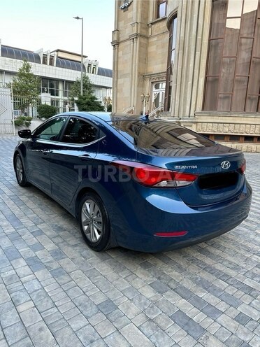 Hyundai Elantra 2015, 154,497 km - 1.8 l - Bakı