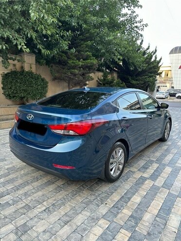 Hyundai Elantra 2015, 154,497 km - 1.8 l - Bakı