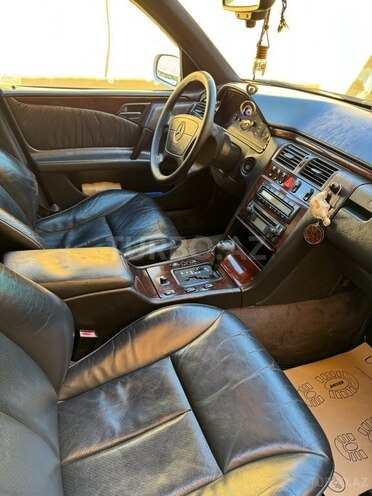 Mercedes E 280 1996, 344,317 km - 2.8 л - Bakı