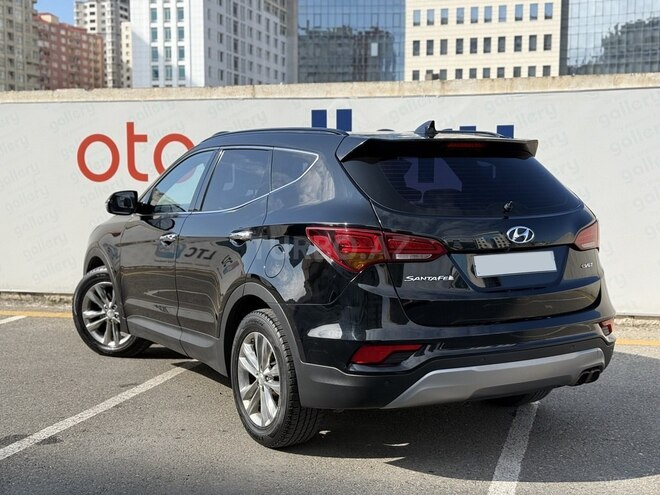 Hyundai Santa Fe-3
