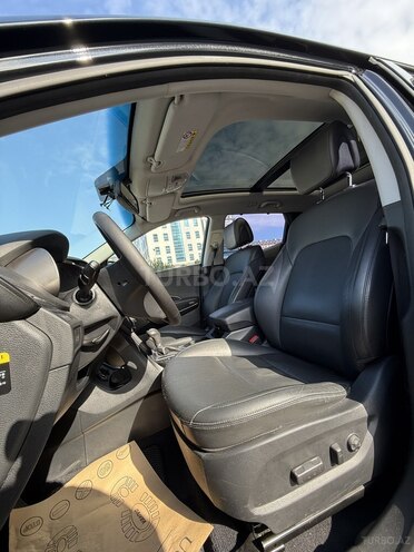 Hyundai Santa Fe-8