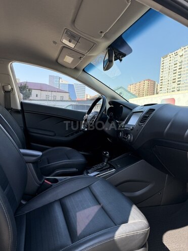 Kia K3 2016, 130,000 km - 1.6 l - Bakı