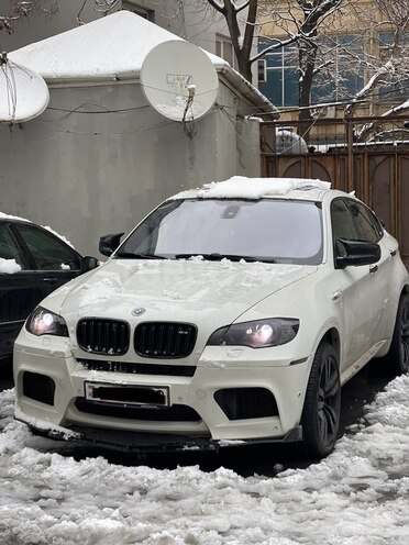 BMW X6 M 2010, 205,000 km - 4.4 l - Bakı