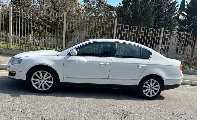 Volkswagen Passat 2010, 262,000 km - 2.0 l - Bakı