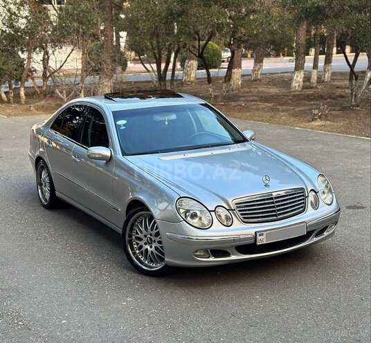 Mercedes E 240 2002, 319,000 km - 2.4 l - Bakı