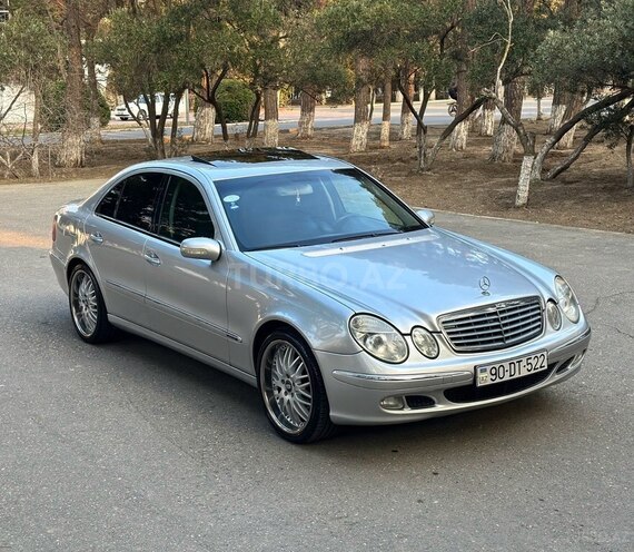 Mercedes E 240 2002, 319,000 km - 2.4 l - Bakı
