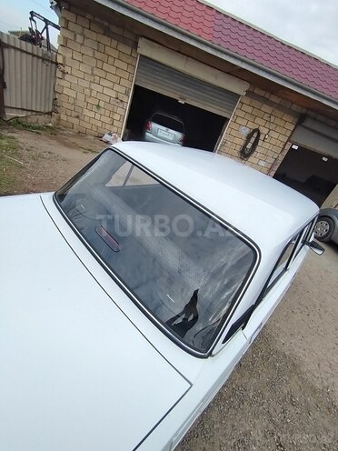 LADA (VAZ) 2107 2000, 97,032 km - 1.6 л - Salyan