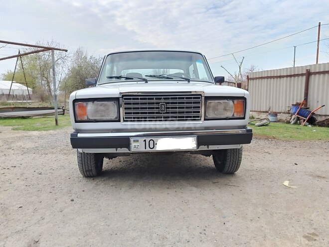 LADA (VAZ) 2107 2000, 97,032 km - 1.6 л - Salyan