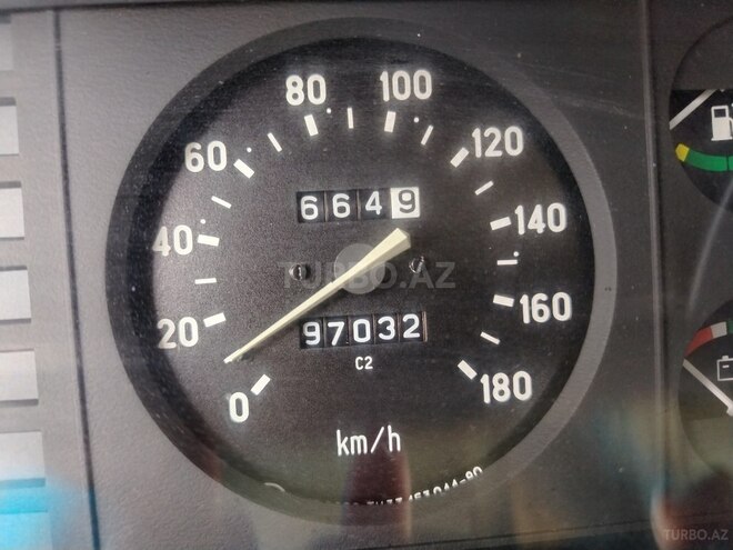 LADA (VAZ) 2107 2000, 97,032 km - 1.6 л - Salyan