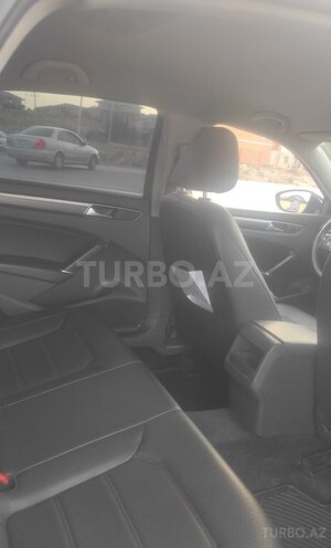 Volkswagen Passat 2016, 200,000 km - 1.8 l - Bakı
