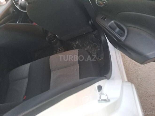 Nissan Latio 2015, 108,039 km - 1.2 l - Bakı