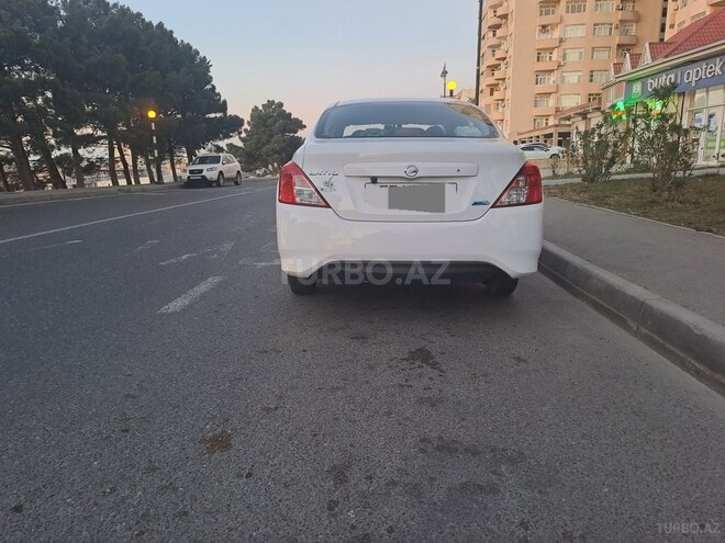Nissan Latio 2015, 108,039 km - 1.2 l - Bakı