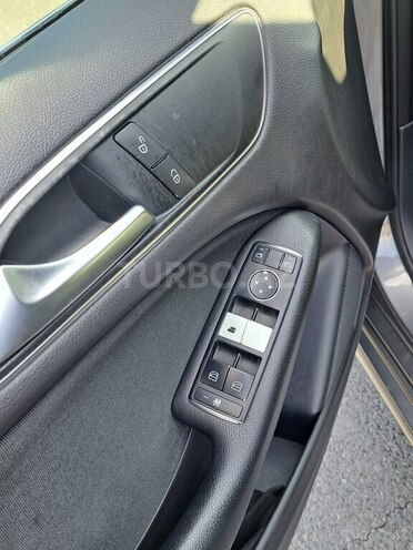 Mercedes B 180 2014, 240,000 km - 1.5 l - Bakı